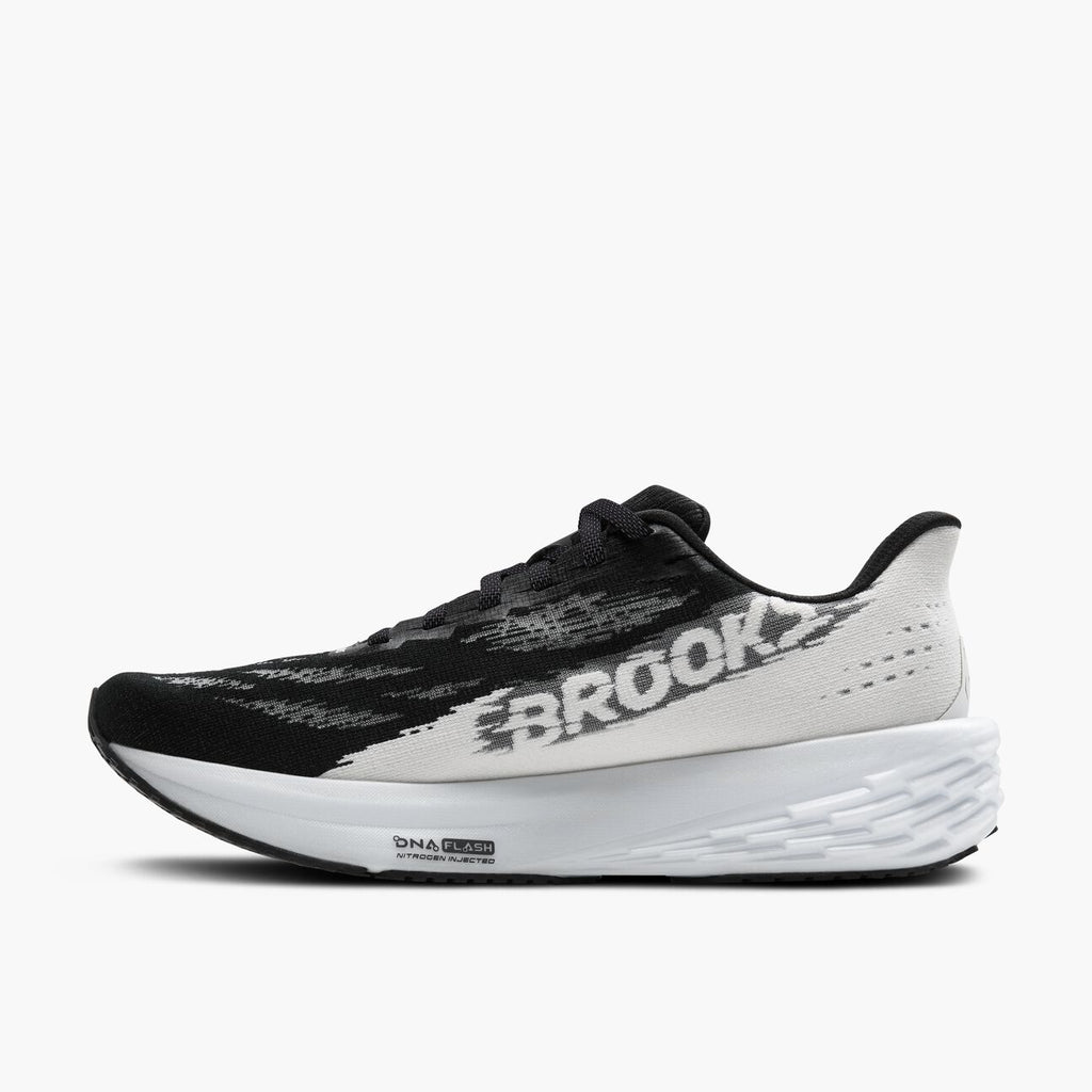 [1104501D.087] MENS BROOKS LAUNCH 11