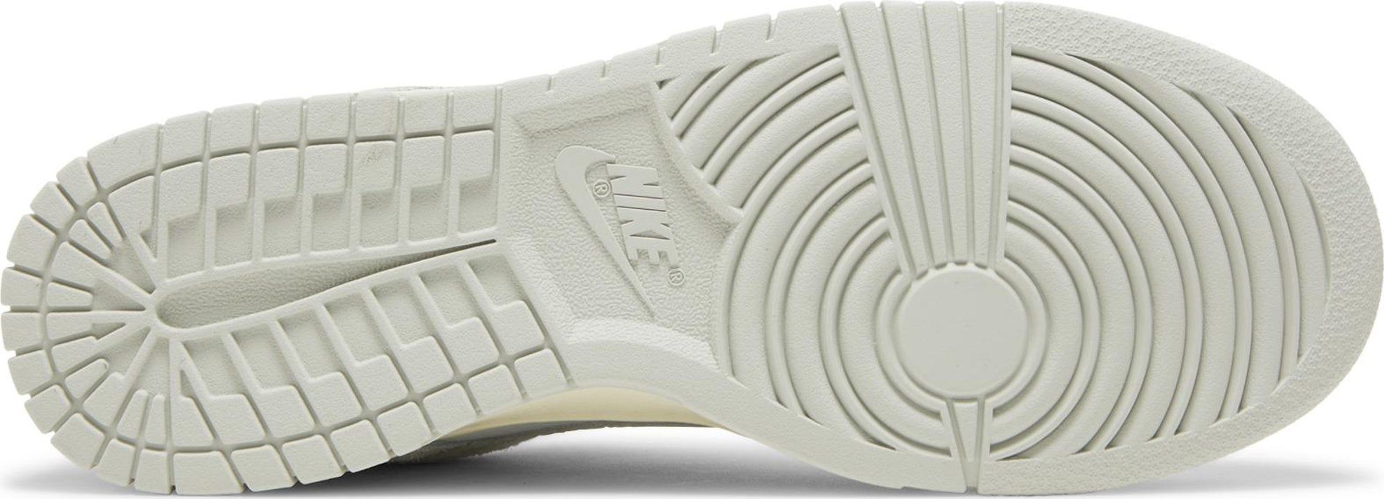 [DV7210-001] Mens Nike Dunk Low SE 'Gone Fishing Chinook Salmon'