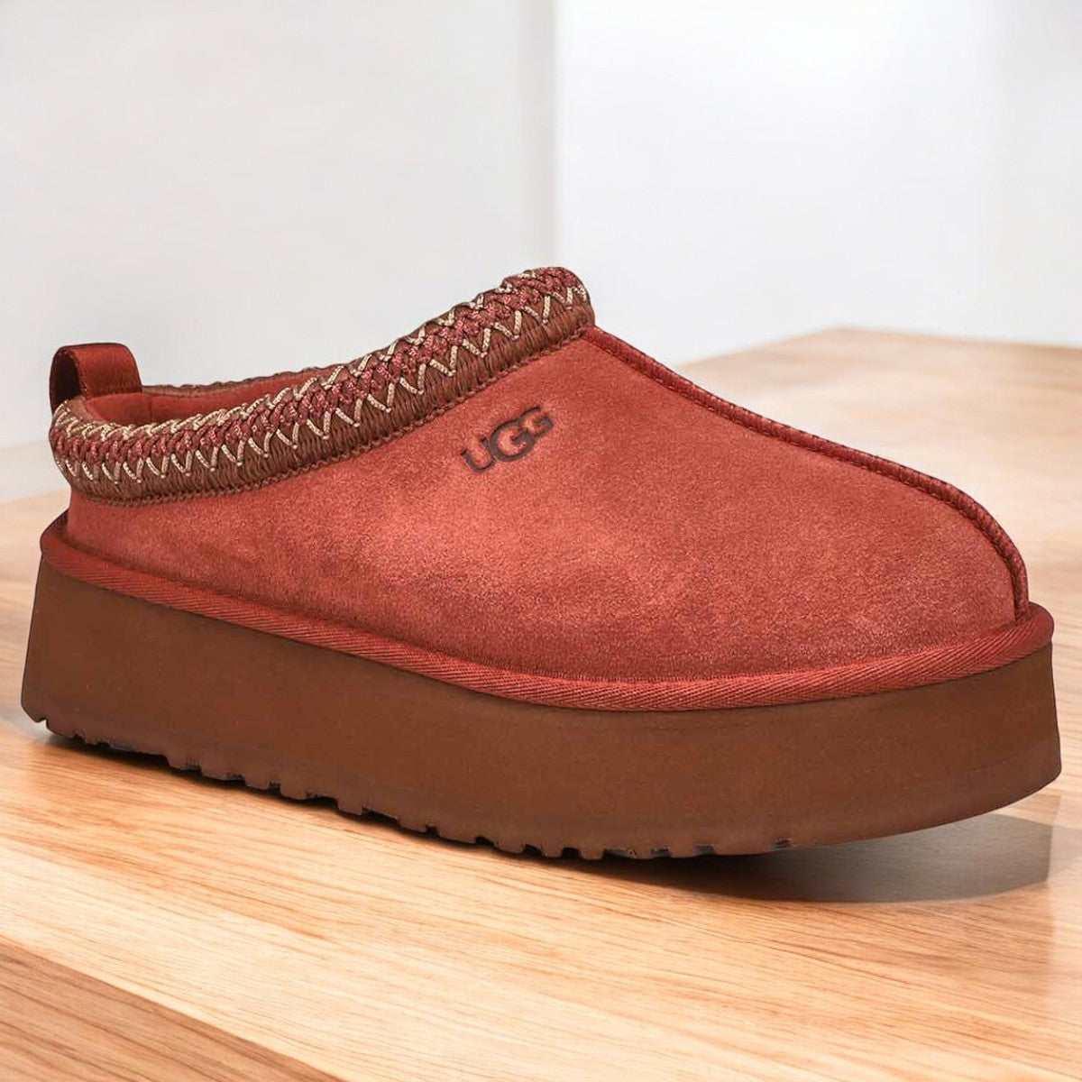 [1122553-RDJ] Womens UGG TAZZ