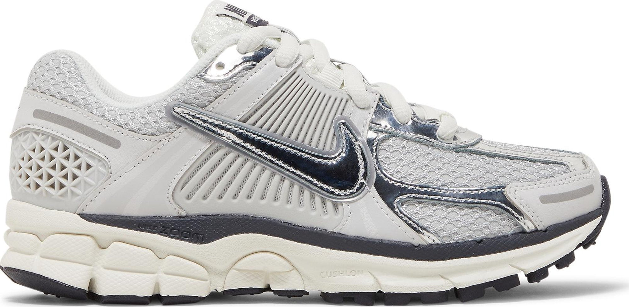 [FD0884-025] Womens Nike Zoom Vomero 5 (W) 'Photon Dust Metallic Silver'