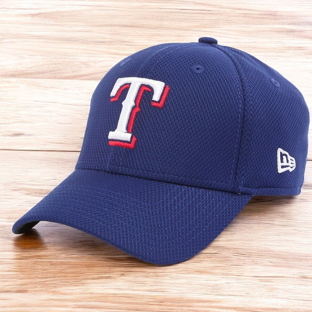[11403307] Mens New Era MLB Diamond Era Classic 39Thirty Stretch Cap Texas Rangers