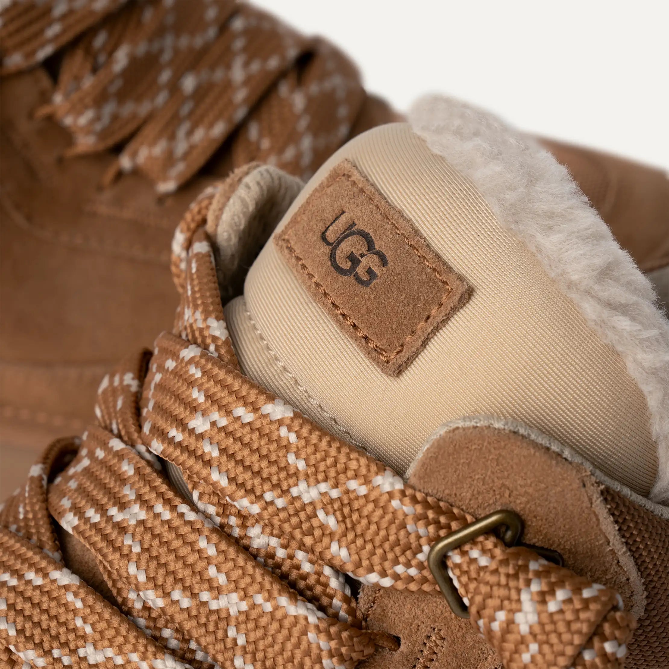 [1170750-CHE] MENS UGG LOWMEL