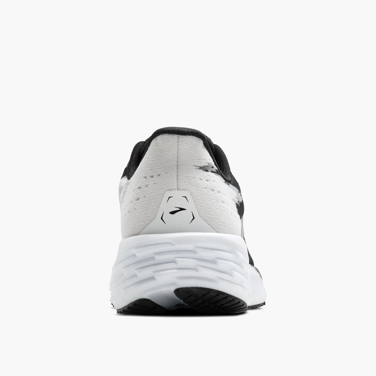 [1204391B.087] WOMENS BROOKS LAUNCH 11