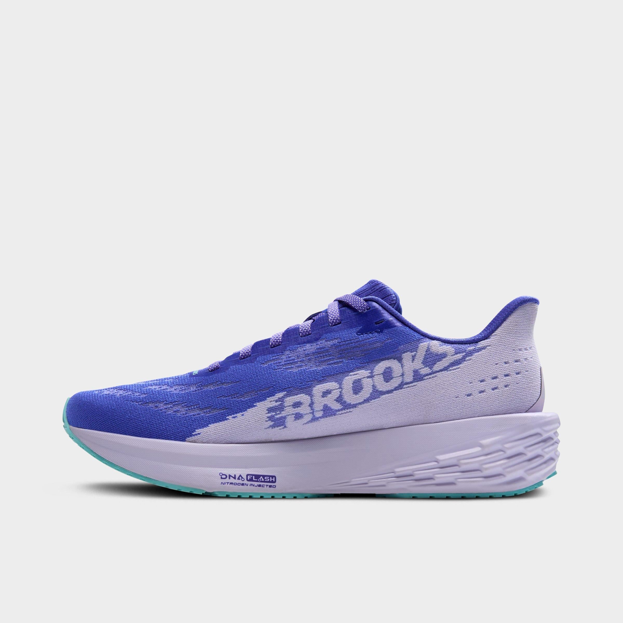 [1204391B.472] WOMENS BROOKS LAUNCH 11