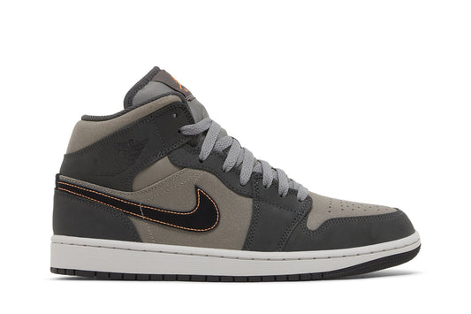 [FQ8338-017] Mens Air Jordan Retro 1 Mid SE 'Night Stadium'