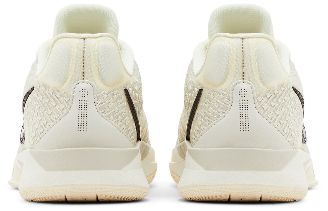 [FQ2174-102] WOMENS NIKE SABRINA 2 'RELENTLESS'