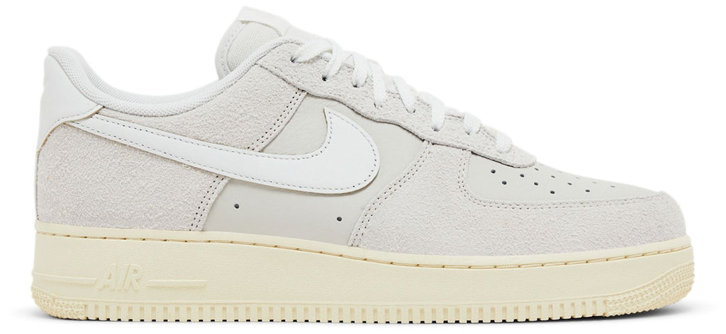 [HF2897-001] MENS NIKE AIR FORCE 1 '07 LX