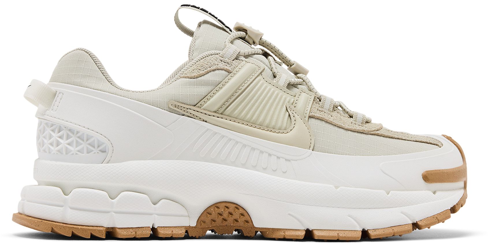 [HQ2181-100] WOMENS NIKE ZOOM VOMERO 5 ROAM 'SAIL LIGHT STONE GUM'