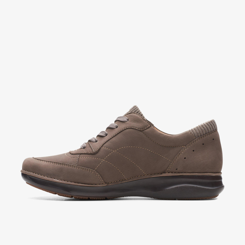 [26162050] WOMENS CLARKS APPLEY TIE
