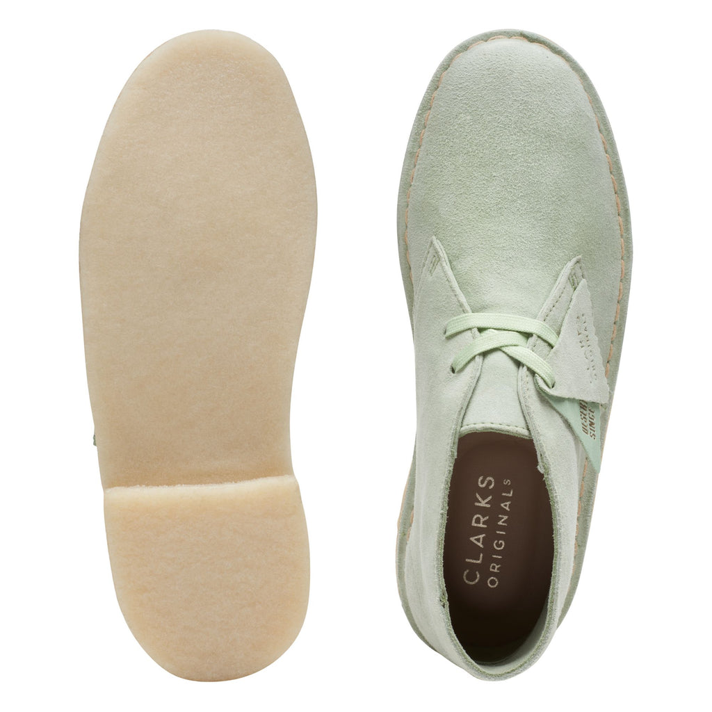 [26165559] WOMENS CLARKS DESERT BOOT PALE GREEN