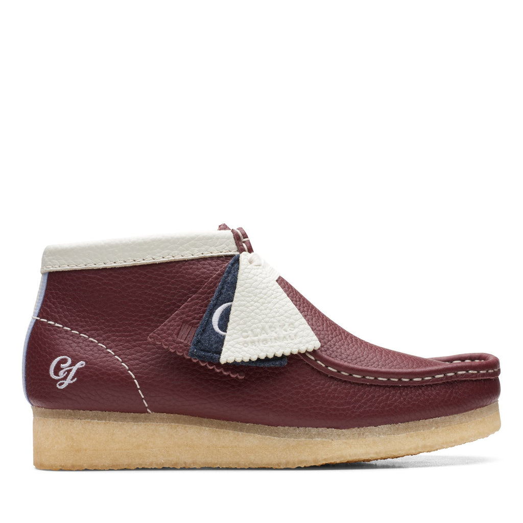 [26166098] WOMENS CLARKS WALLABEE BOOT