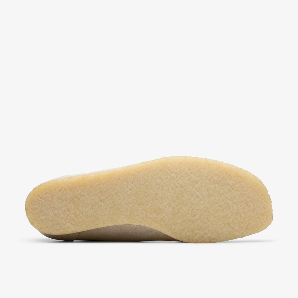 [26181115] WOMENS CLARKS WALLABEE.