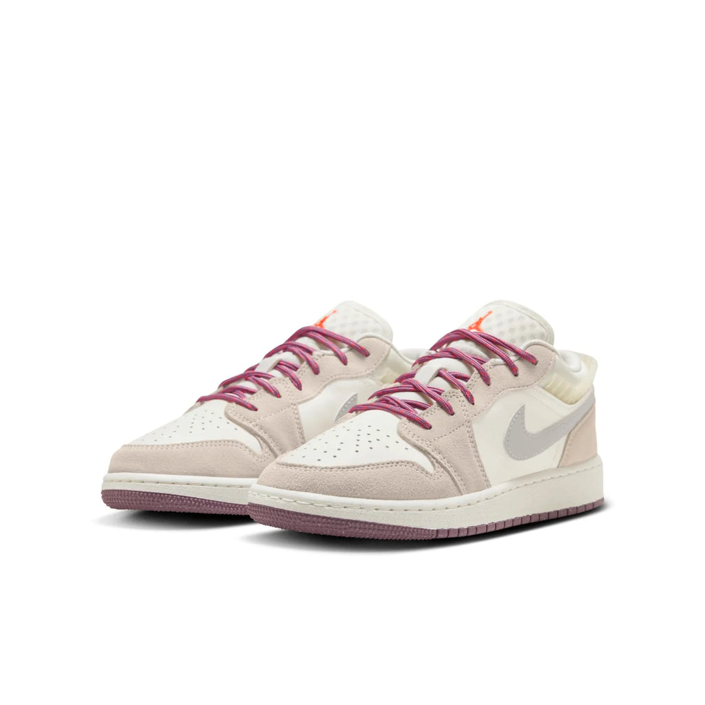 [FQ8094-100] GRADE SCHOOL AIR JORDAN RETRO 1 LOW ALT SE 'SAIL LEGEND LIGHT BROWN'