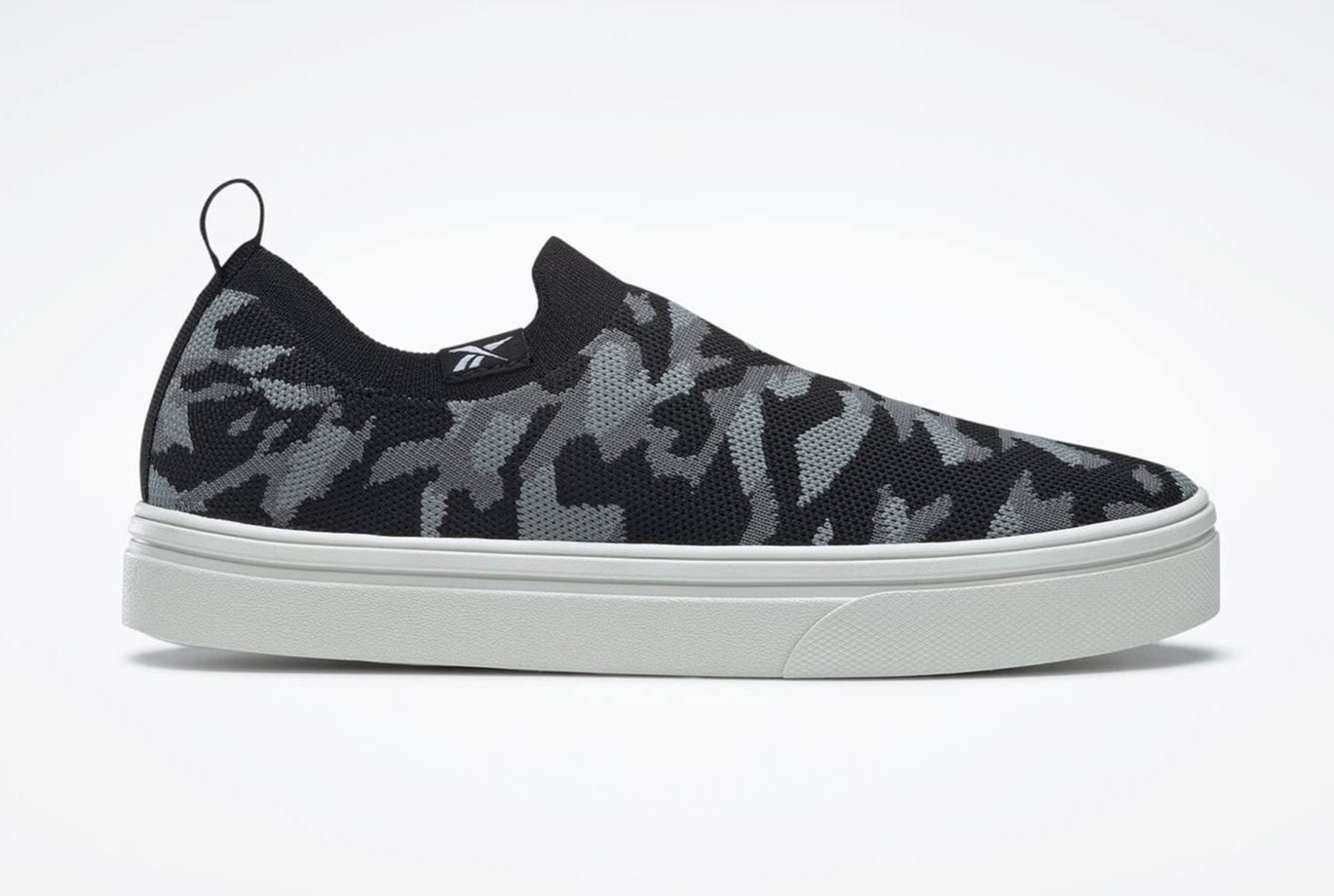 [100043732/GV8821] WOMENS REEBOK ONLUX SLIP ON