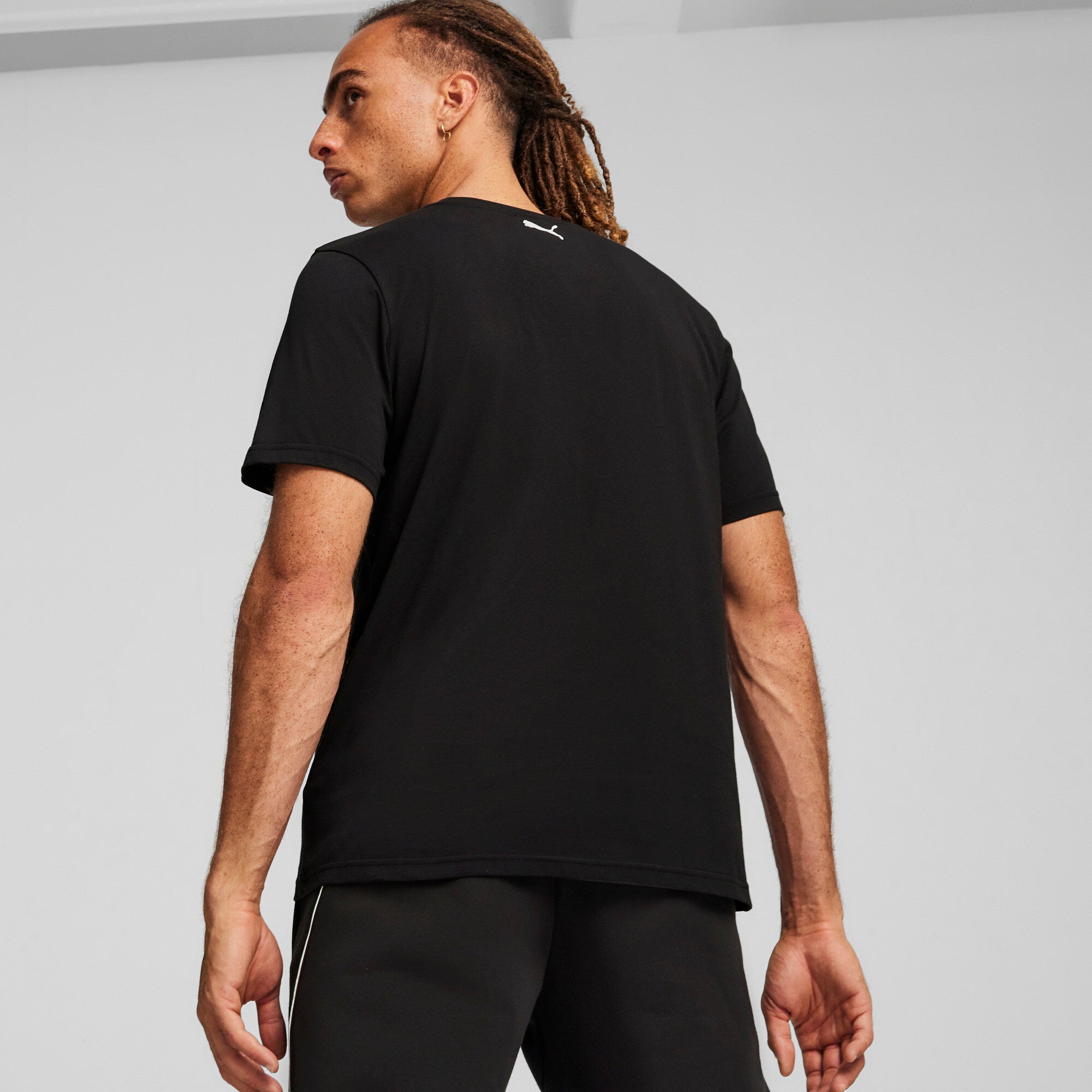 [623805-01] MENS PUMA FERRARI RACE BIG SHIELD T COLOURED