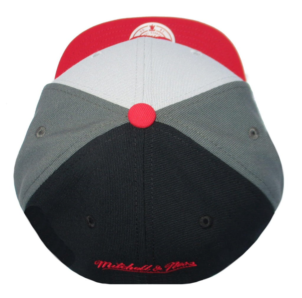 MENS MITCHELL & NESS MLB TRIPLE PLAY LIBERTY SNAPBACK COOP REDS