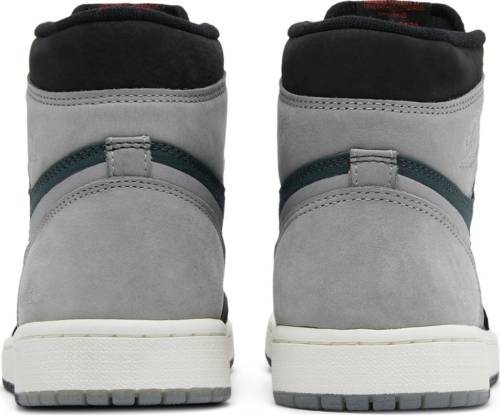 [DB2889-001] Mens Nike RETRO 1 HIGH ELEMENT 'GORE-TEX BLACK PARTICLE GREY'