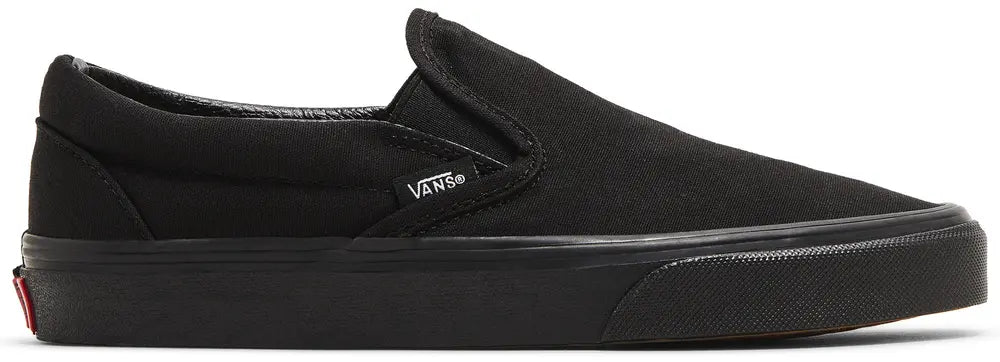 [VN000EYEBKA] MENS VANS UA CLASSIC SLIP-ON BLACK/BLACK - BLACK/BLACK
