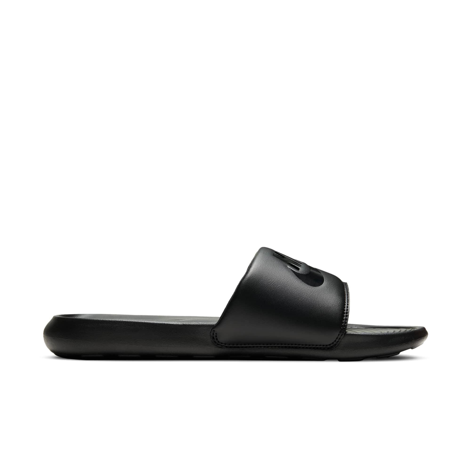 [CN9675-003] MENS NIKE VICTORI ONE