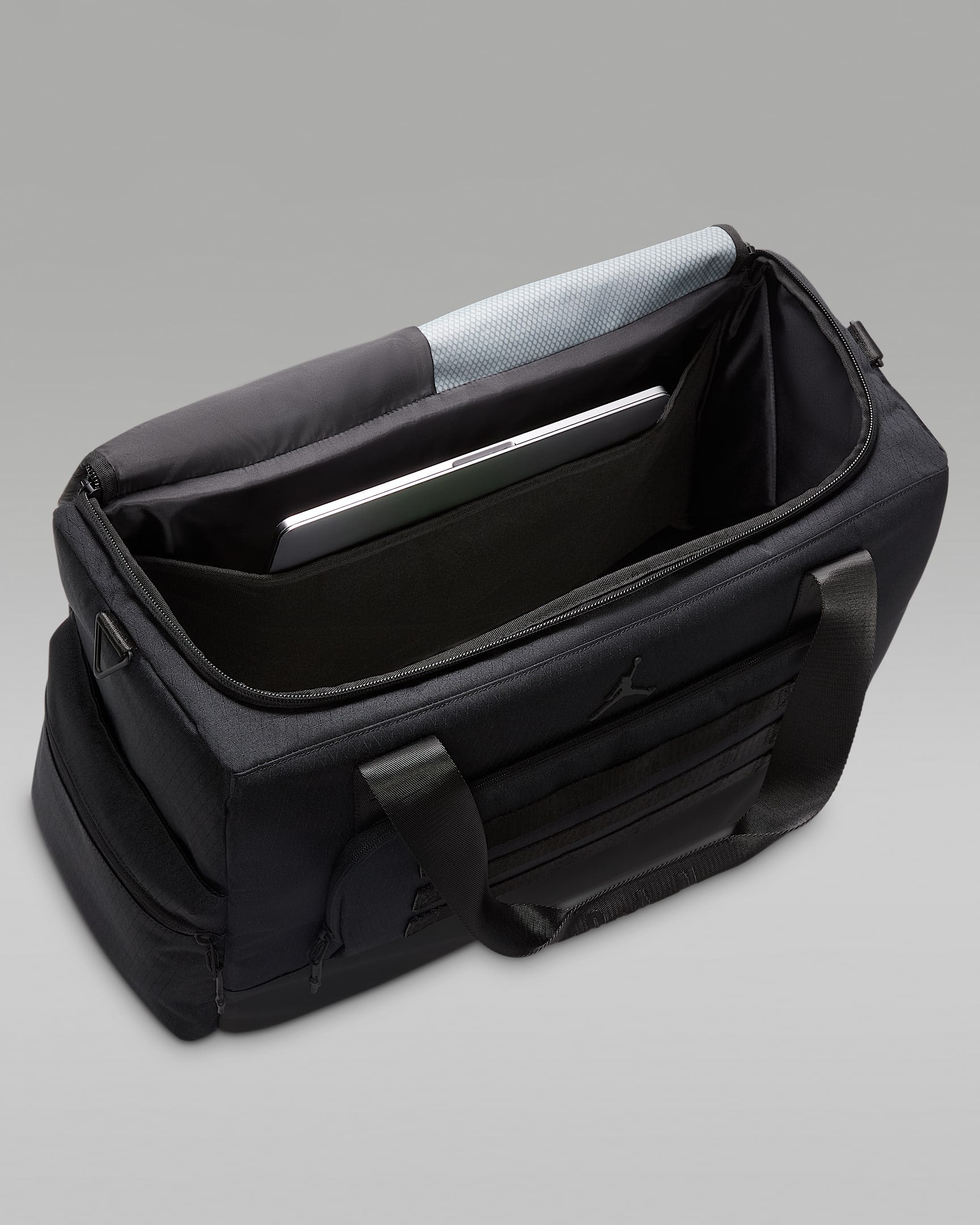 [MA0932-023_O/S] Mens Air Jordan Collectors Duffel 44L Bag