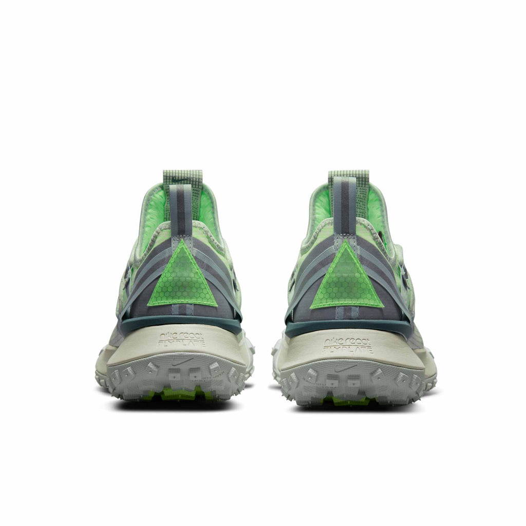 [DJ4030-001] MENS NIKE ACG MOUNTAIN FLY LOW 'SEA GLASS'