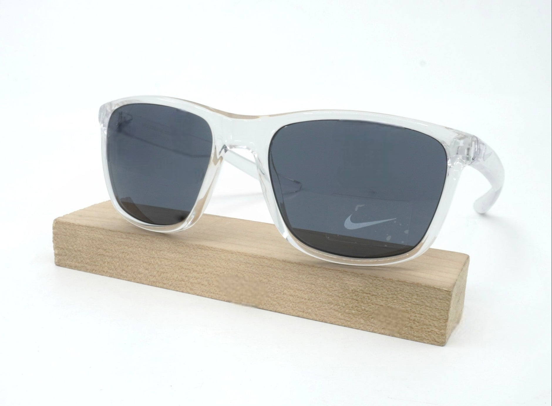 [EV1122 913] Mens Nike Essential Endeavor M Sunglasses