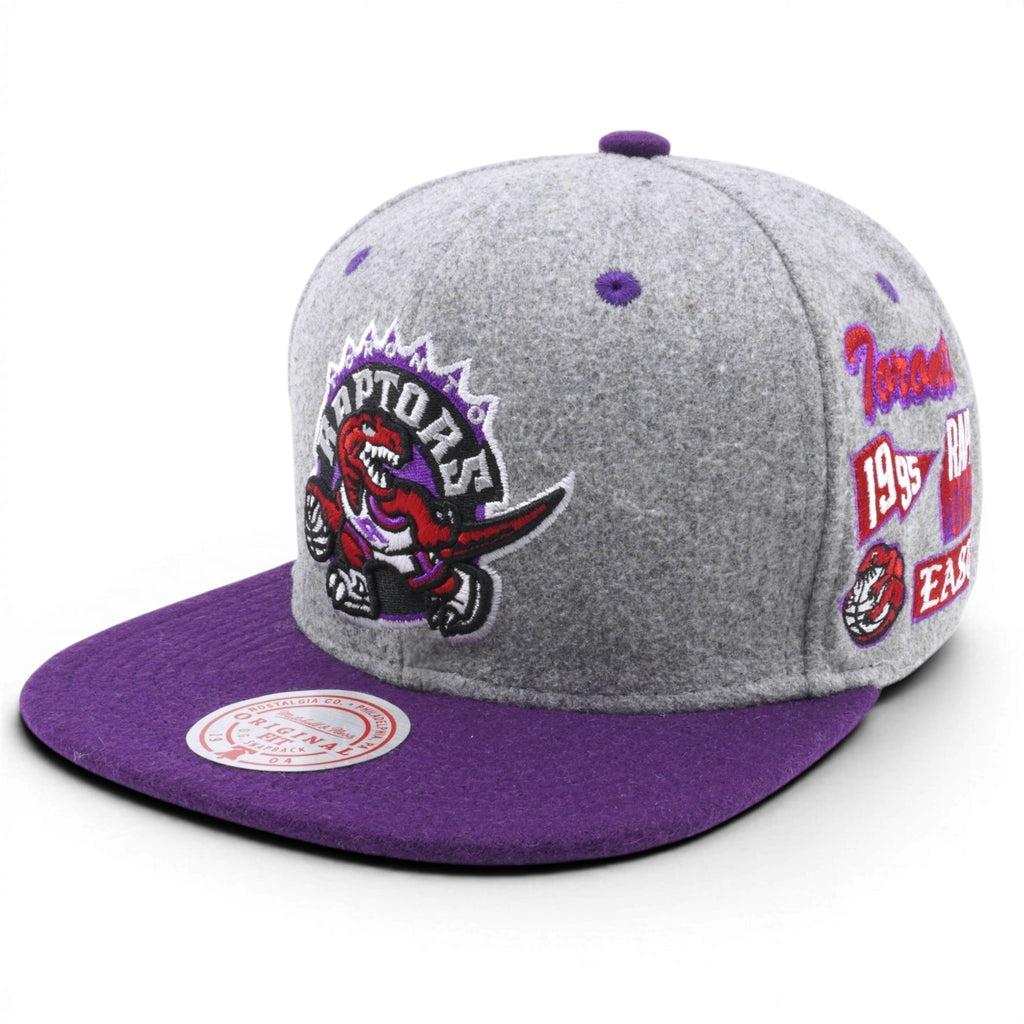 MENS MITCHELL & NESS NBA TORONTO RAPTORS MELTON PATCH HARDWOOD CLASSICS SNAPBACK
