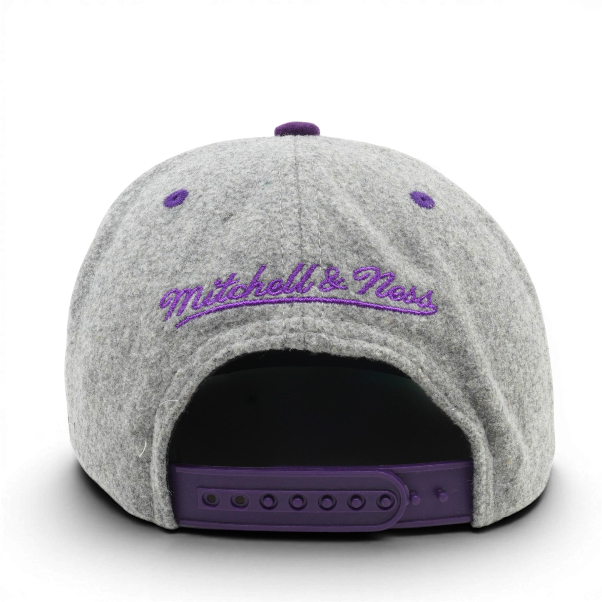 MENS MITCHELL & NESS NBA TORONTO RAPTORS MELTON PATCH HARDWOOD CLASSICS SNAPBACK