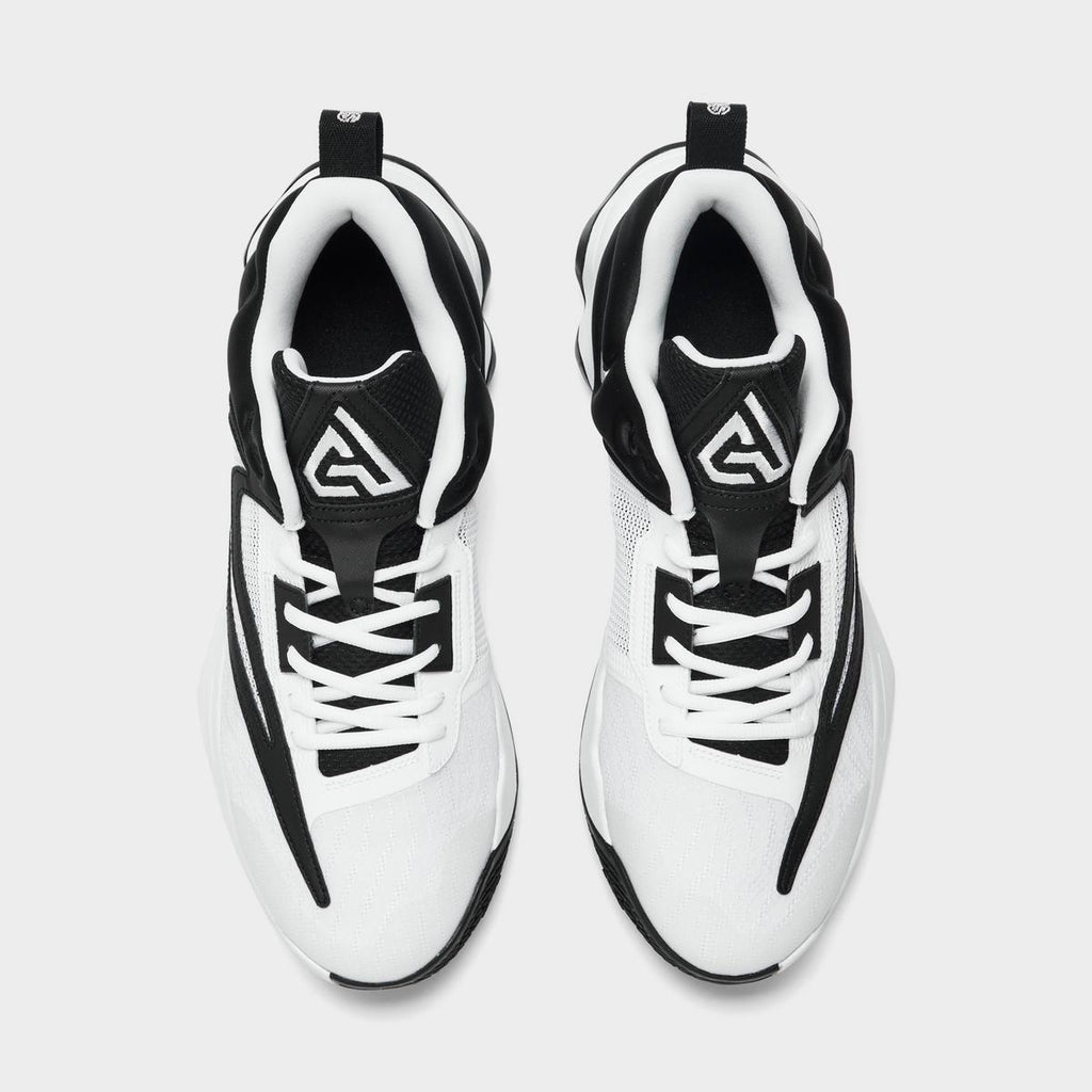 [DZ7533-100] MENS NIKE GIANNIS IMMORTALITY 3 'OREO'