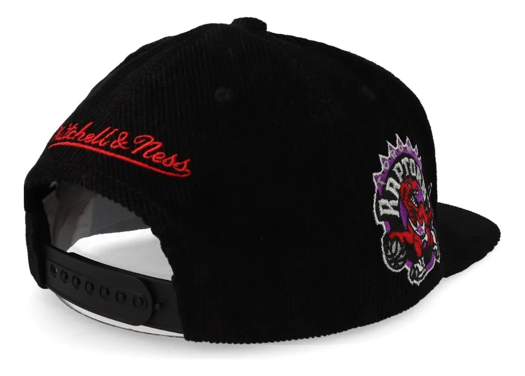 MENS MITCHELL & NESS NBA CORD SCRIPT SNAPBACK HWC RAPTORS
