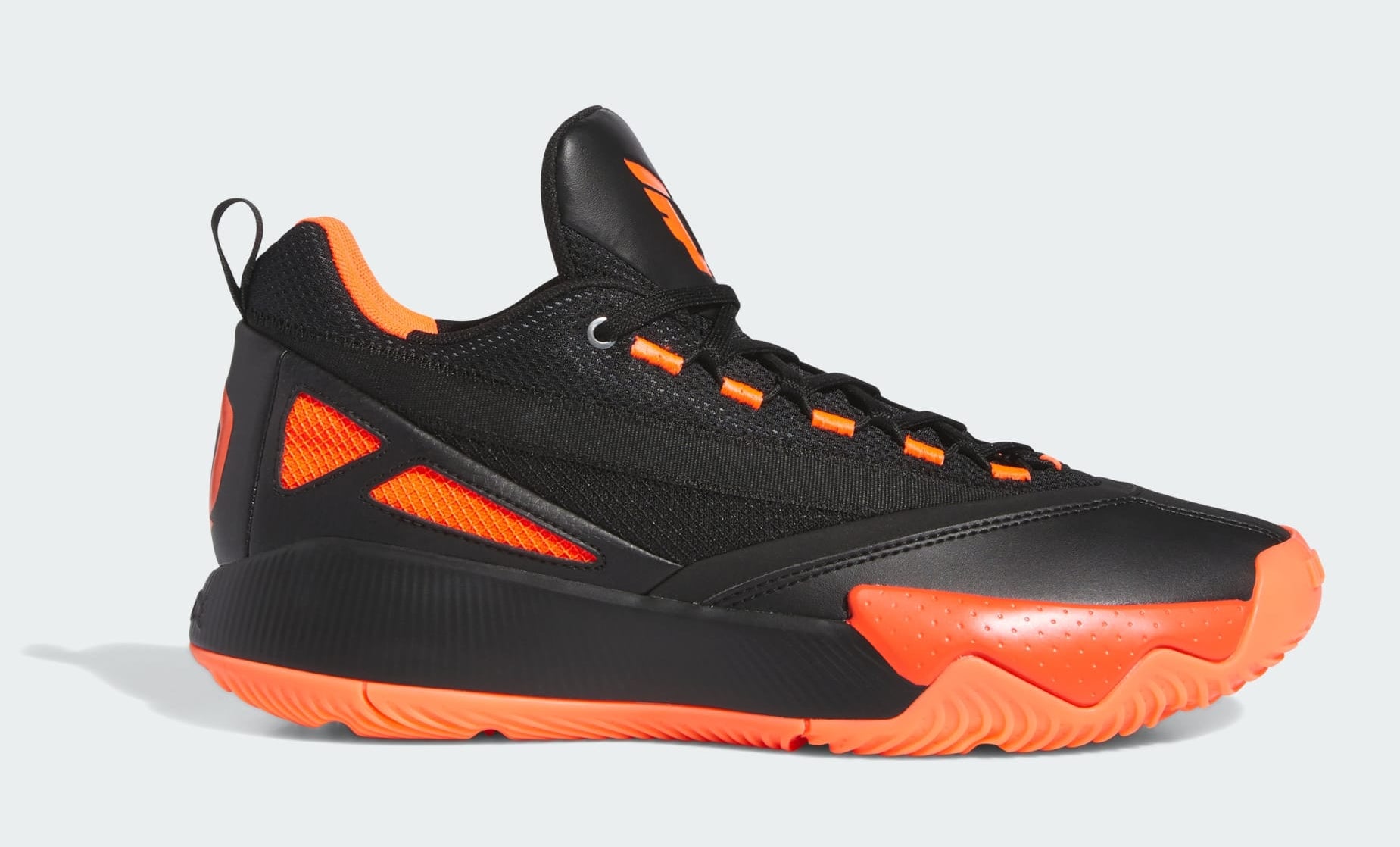 [IE7791] MENS ADIDAS DAME CERTIFIED 2 LOW 'CORE BLACK SOLAR RED SILVER METALLIC'