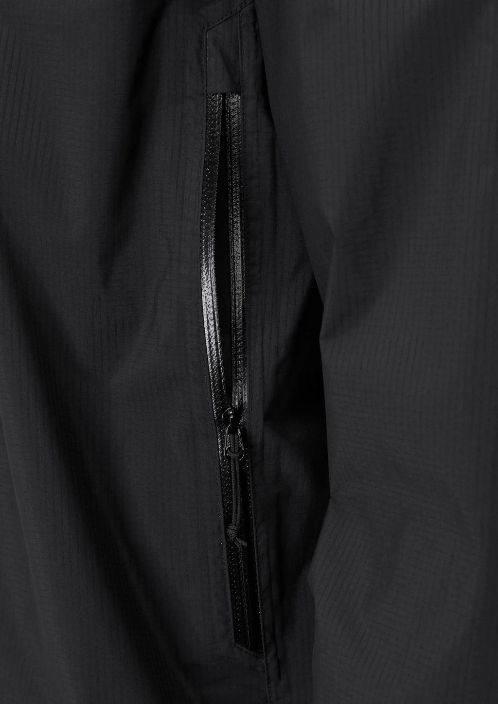 [QWG-78-BL] MENS RAB DOWNPOUR PLUS 2.0 WATERPROOF JACKET