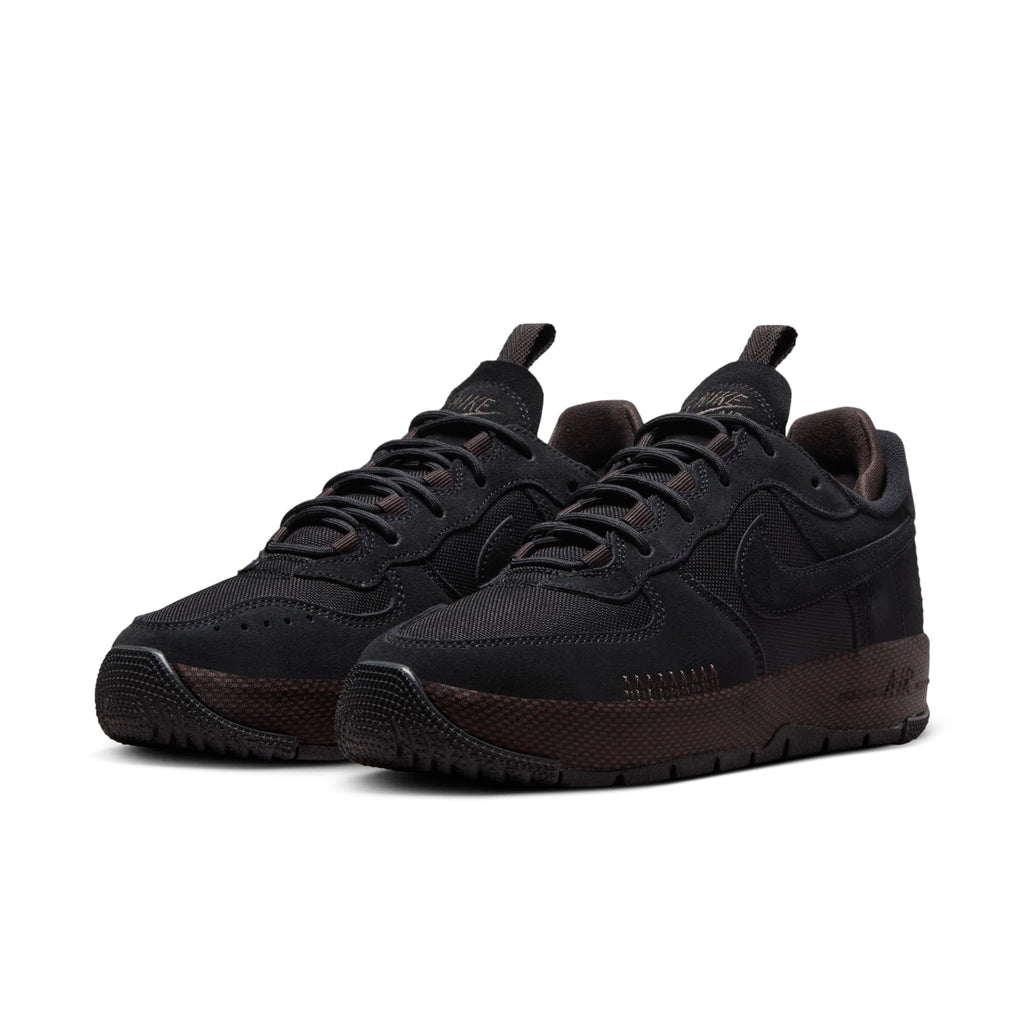 [FB2348-001] Womens Nike AIR FORCE 1 WILD