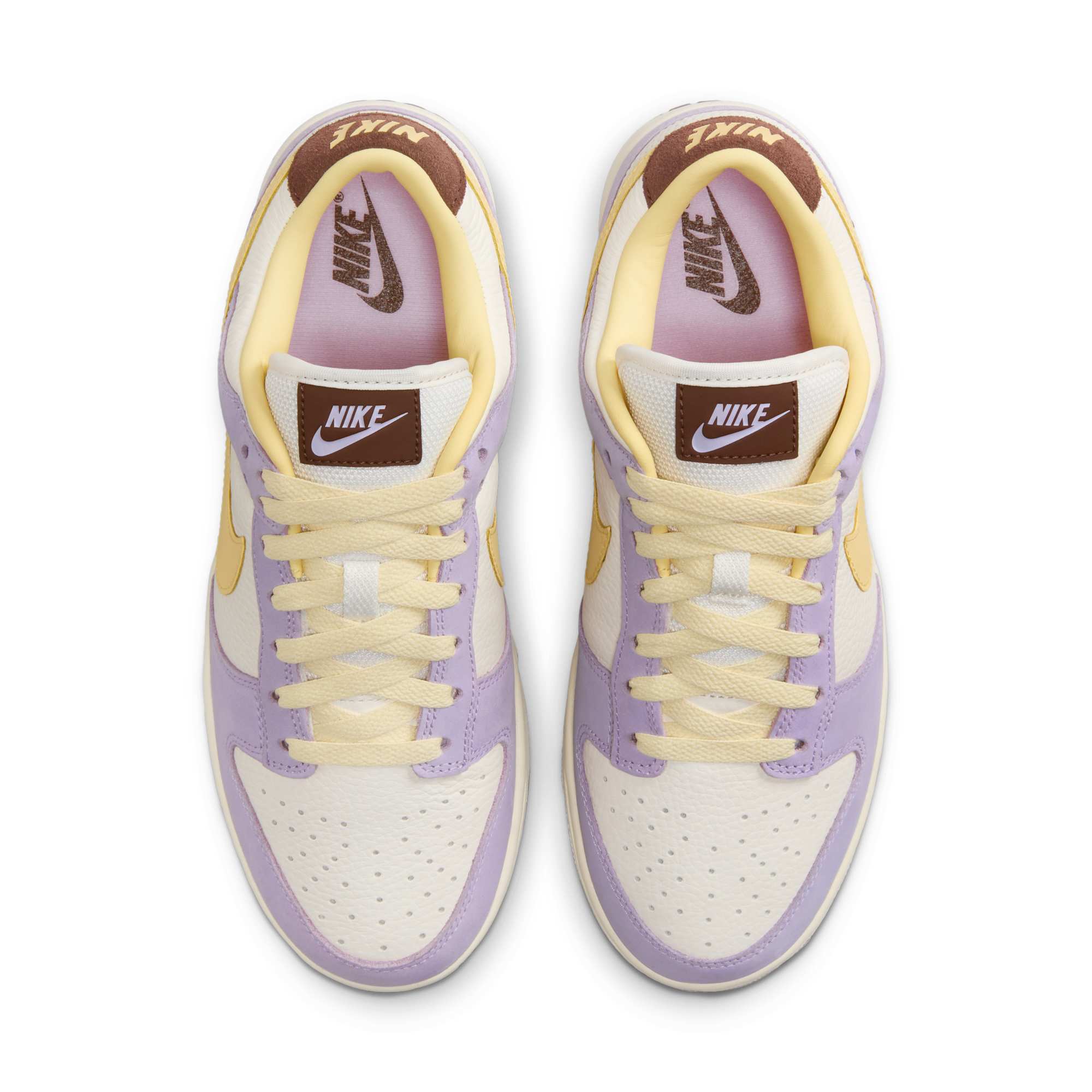 [FB7910-500] Womens Nike Dunk Low Premium