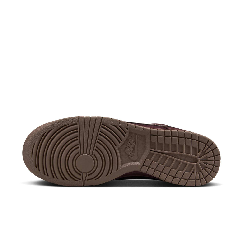 [FB8895-600] Mens Nike Dunk Low Retro Premium