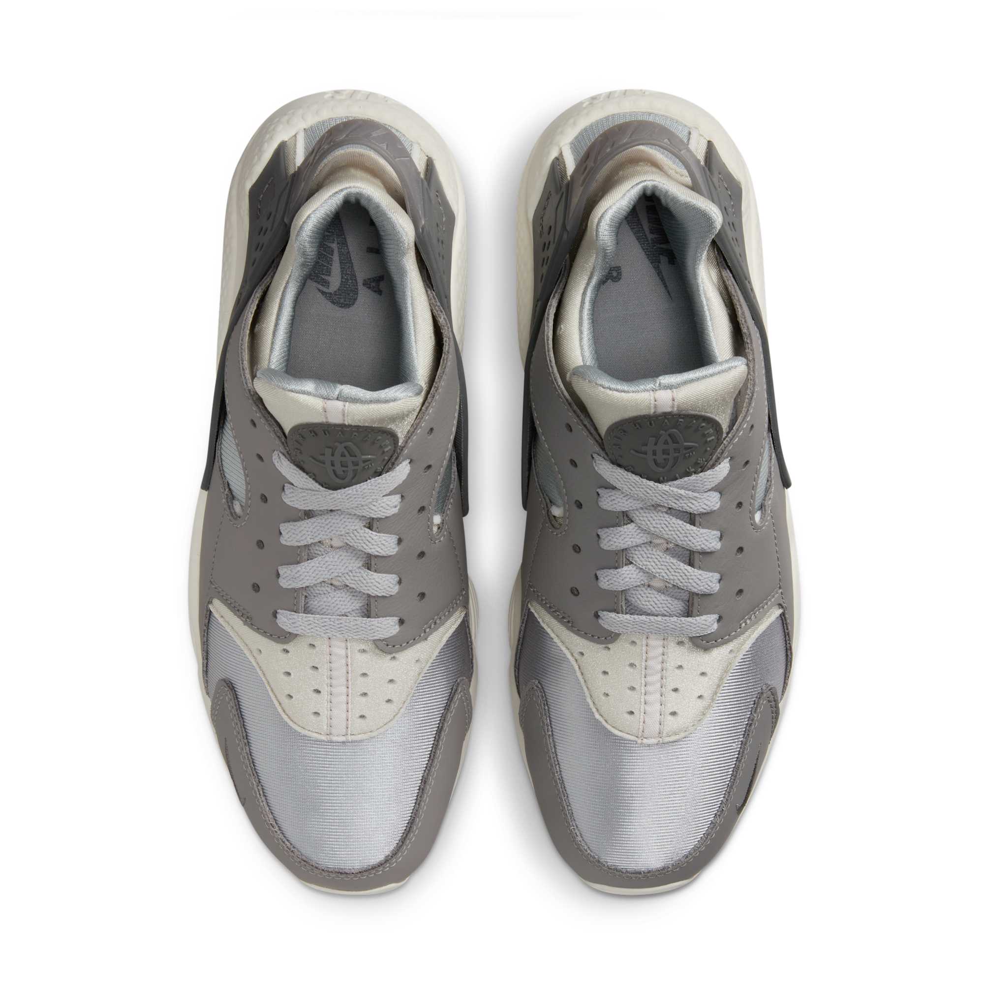 [FB8988-001] Mens Nike Air Huarache