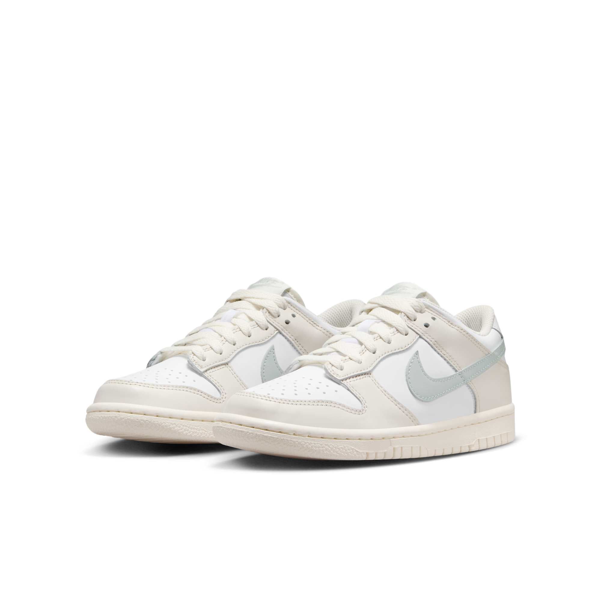 [FB9109-109] GRADE SCHOOL NIKE DUNK LOW