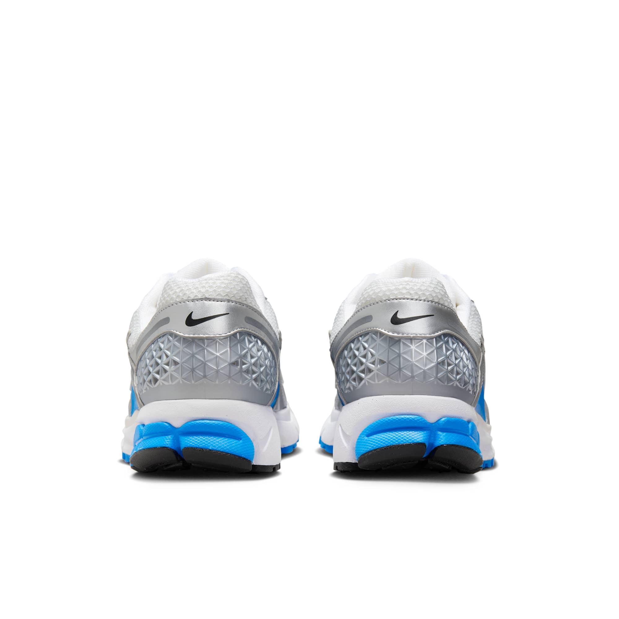 [FJ4151-100] MENS NIKE ZOOM VOMERO 5