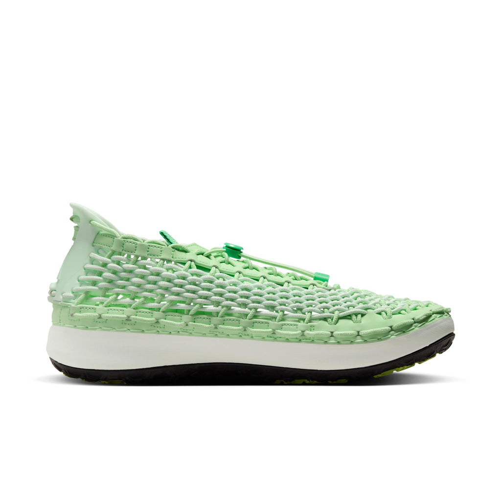 [FN5202-300] Mens Nike ACG WATERCAT+ 'VAPOR GREEN'