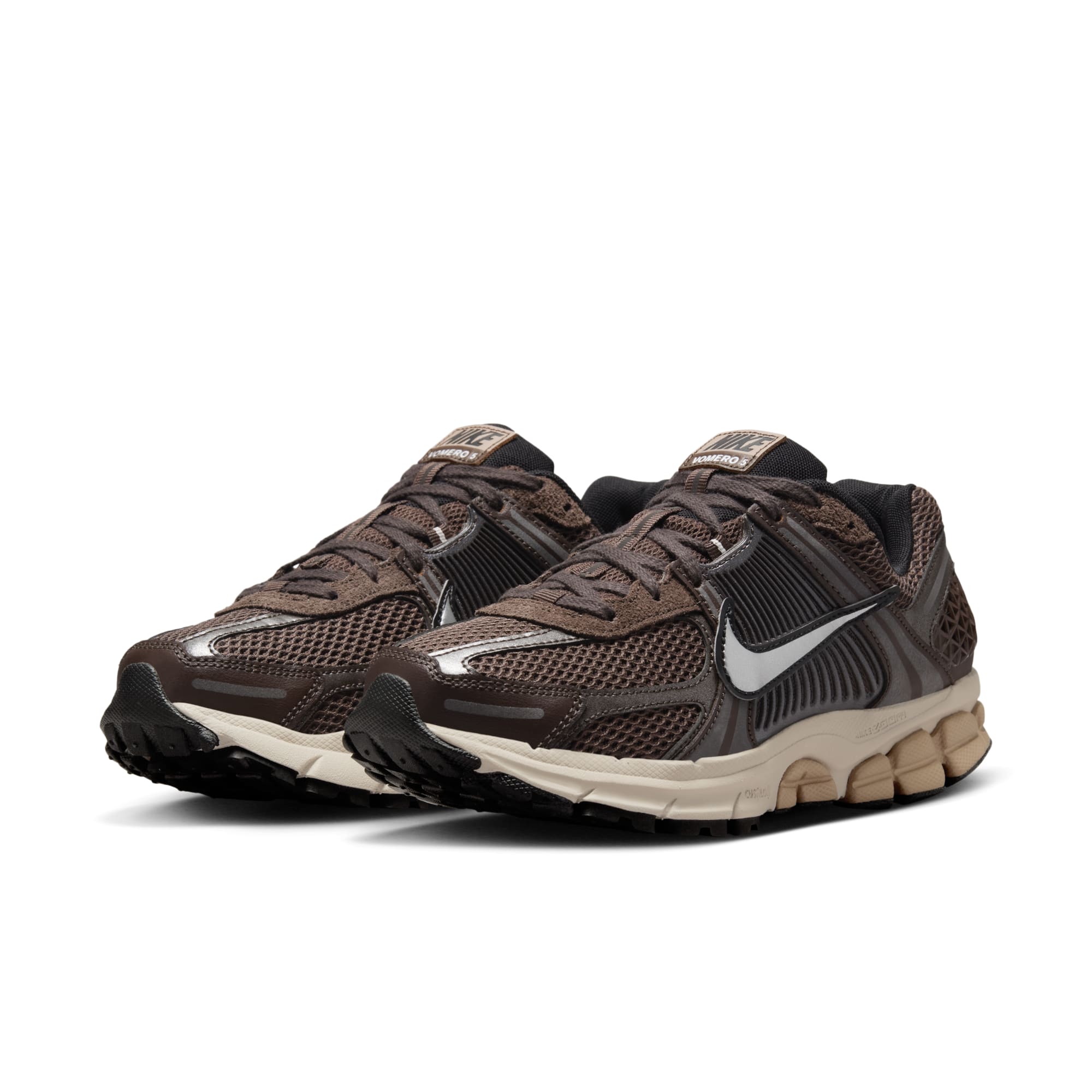 [FN6742-201] Womens Nike ZOOM VOMERO 5 'BAROQUE BROWN'