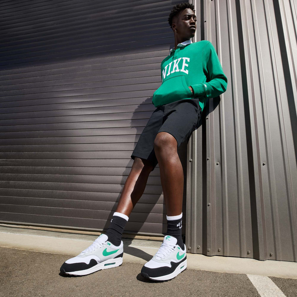 [FN6952-100] MENS NIKE AIR MAX 1