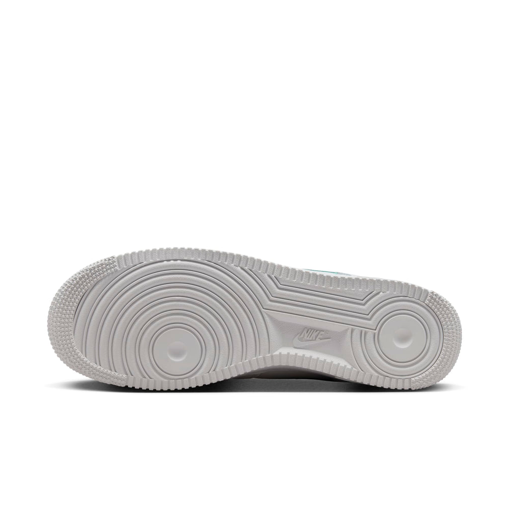 [FN8349-100] Mens Nike AIR FORCE 1 LOW 'RESORT AND SPORT'