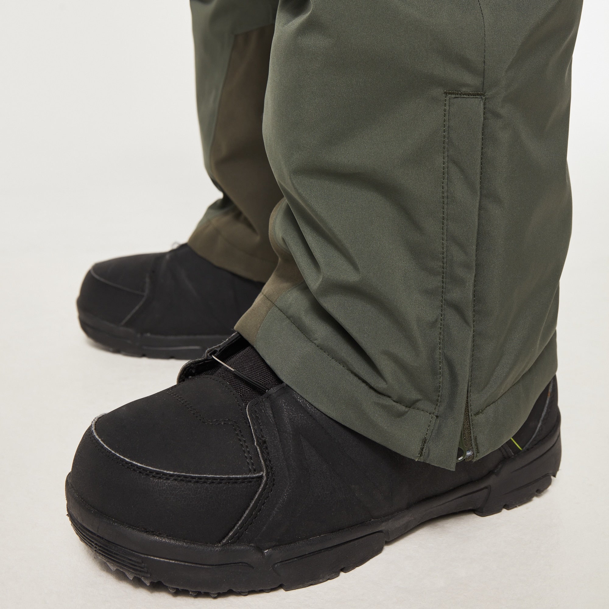 [FOA402753-86L] MENS OAKLEY SUB TEMP RC GORE-TEX PANT