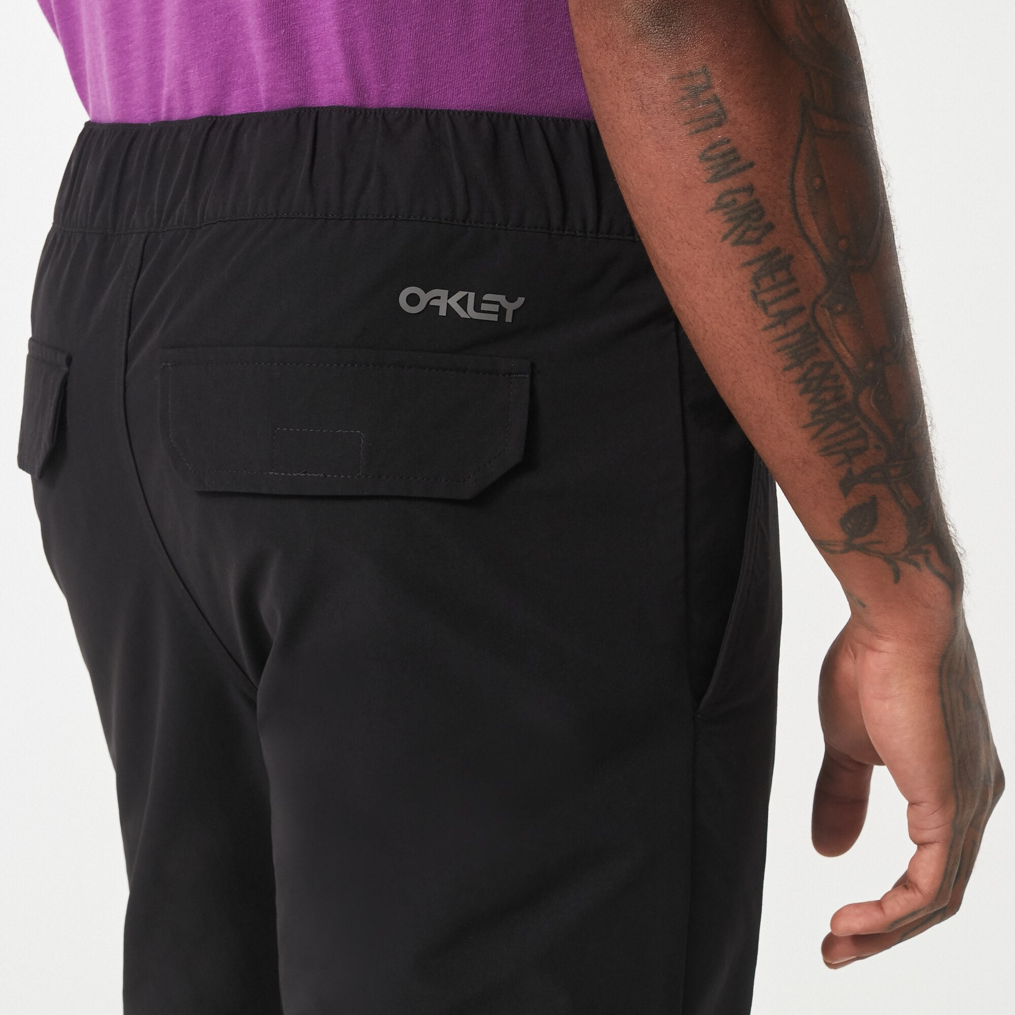 [FOA404320-02E] MENS OAKLEY ROAM COMMUTER RC PANT 2.0