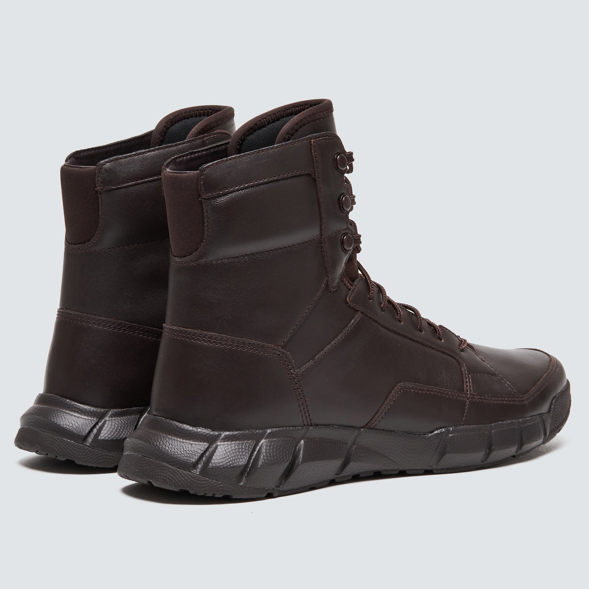 [FOF100347-851] MENS OAKLEY LTHR COYOTE BOOT - BROWN