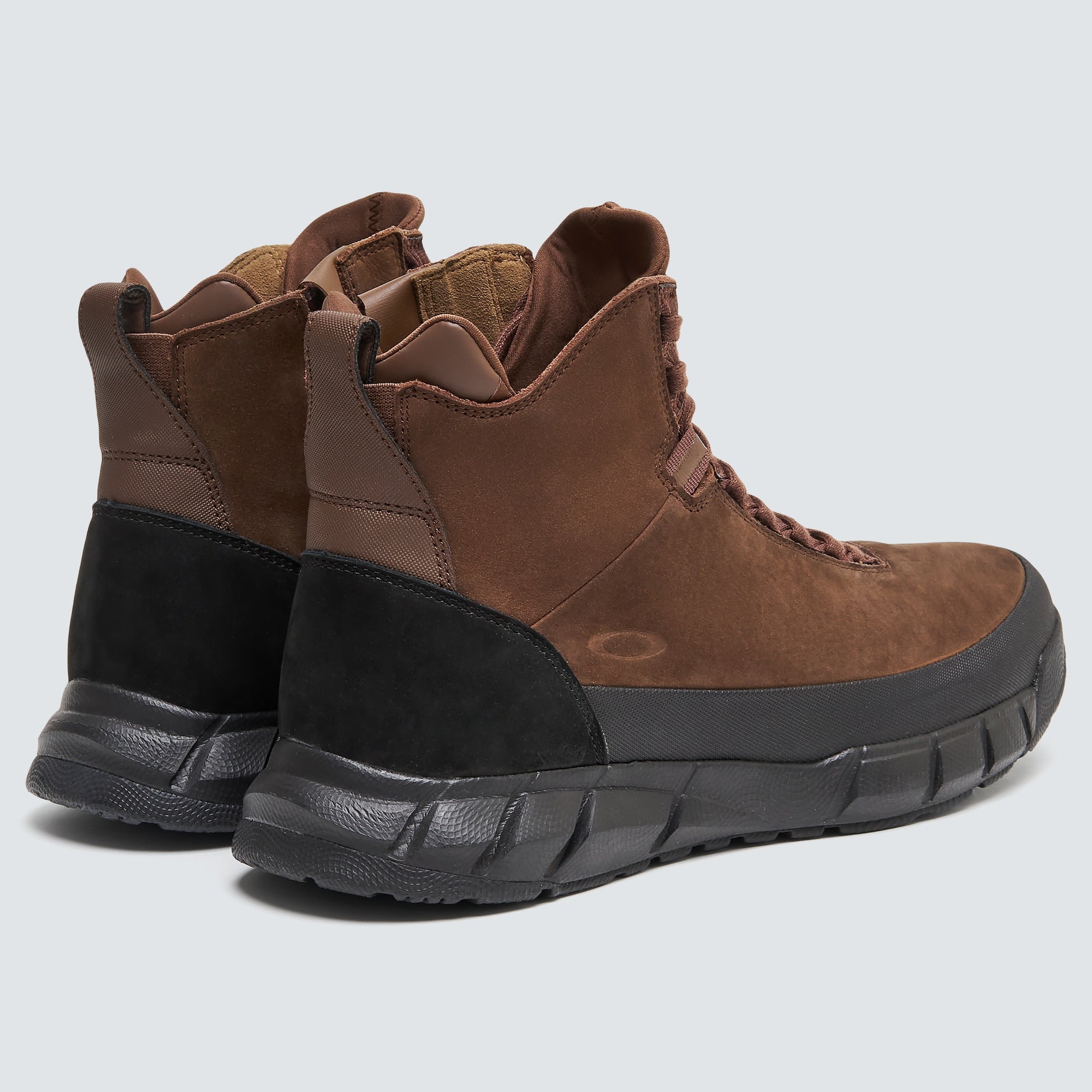 [FOF100348-880] MENS OAKLEY COYOTE MID ZIP BOOT - BROWN BLACK