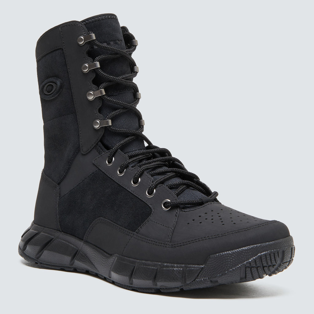 [FOF100467-02E] MENS OAKLEY COYOTE BOOT LX - BLACKOUT