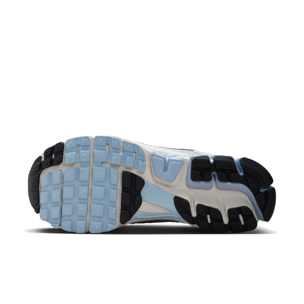 [FQ7079-001] Womens Nike Zoom Vomero 5