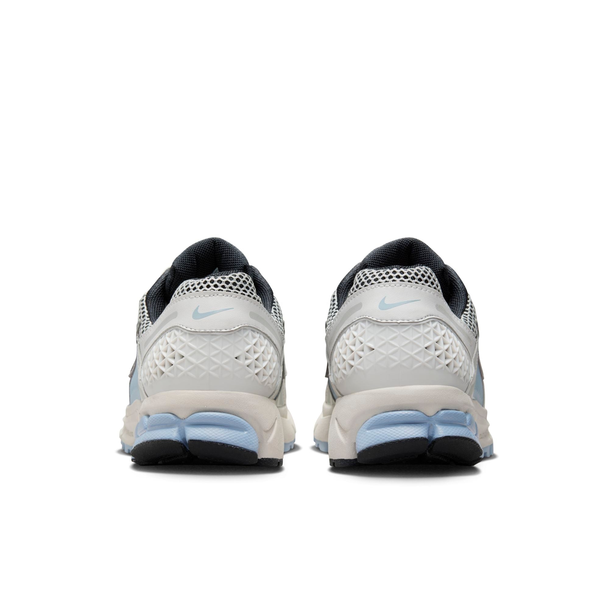 [FQ7079-001] Womens Nike Zoom Vomero 5