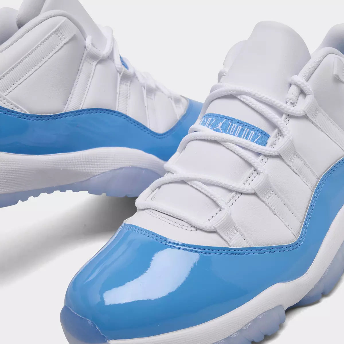 [FV5104-100] MENS AIR JORDAN RETRO 11 LOW 'UNIVERSITY BLUE (2026)'